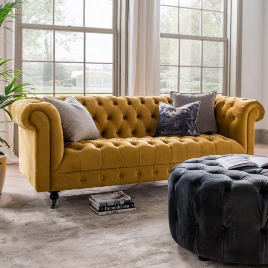Chelsea Full Upholstered Sofa